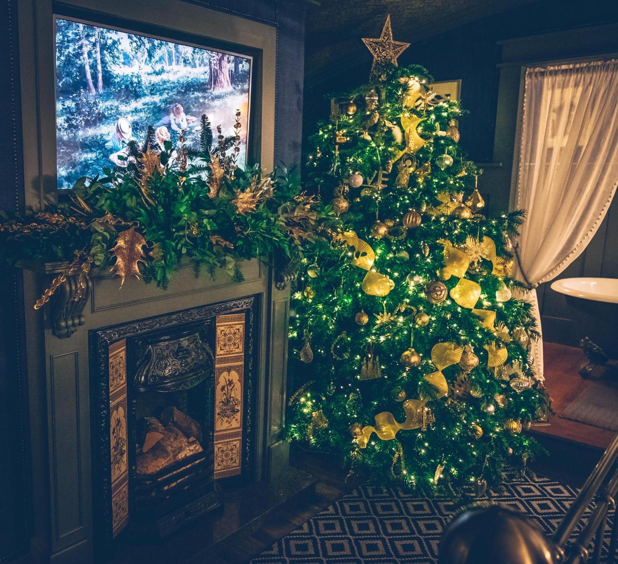 Sheddington Manor - 2 Bedroom Guest House & Cinema ベルファスト エクステリア 写真